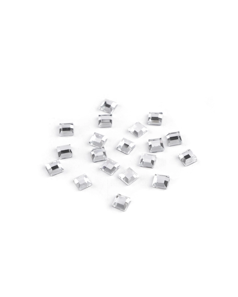 Nažehľovacie kamienky hotfix štvorček rovné brúsenie 4x4 mm - 2 g | Mimib Nažehľovacie kamienky hotfix štvorček rovné brúsenie 4x4 mm - 2 g | Mimib