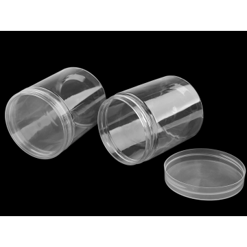 cutii din plastic transparent